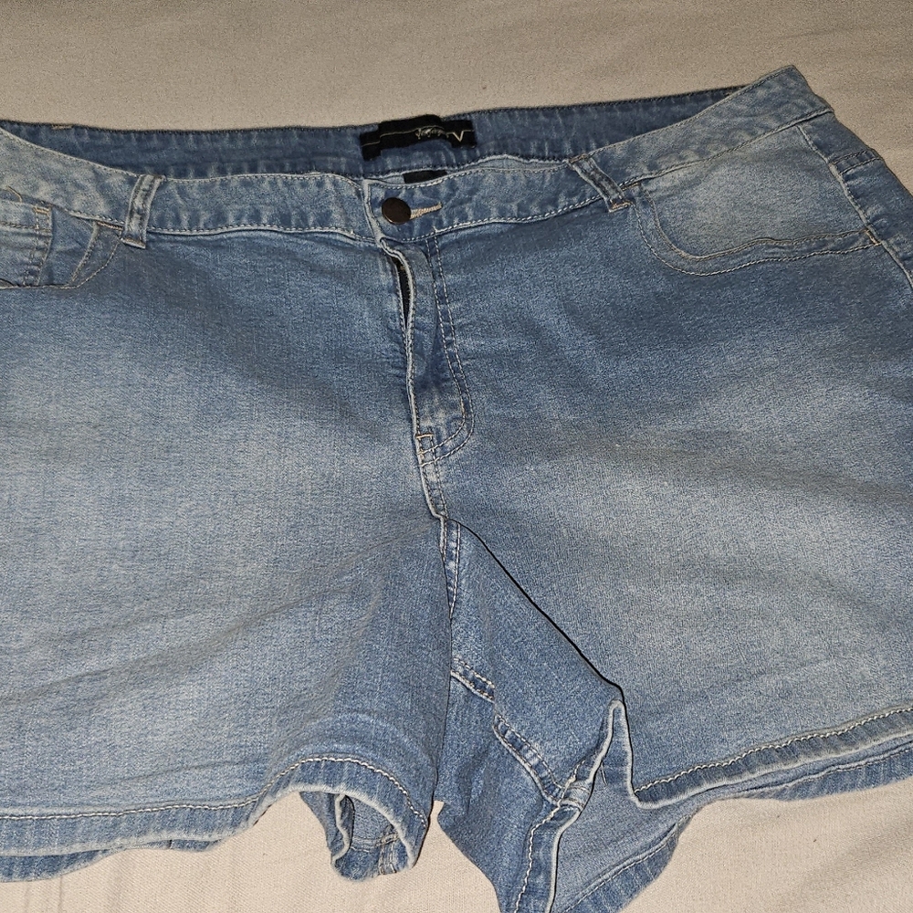 Venezia Shorts